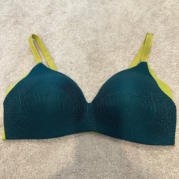Knix Lace WingWoman Contour Bra Emerald Green Lime Size 5 Wireless Bralette - Picture 1 of 2